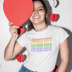 KISS MORE GIRLS RAINBOW SHIRT - L